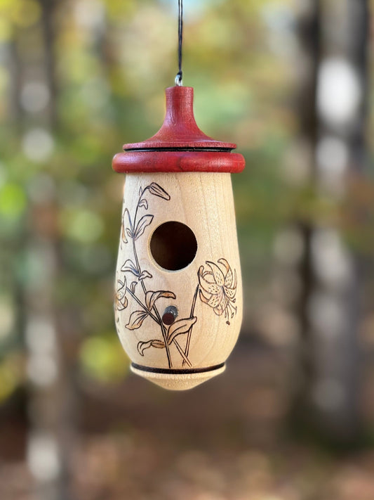 Hummingbird House, Handmade Wooden Birdhouse for Indoor/Outdoor Use, Lily Floral Art, Bird Lovers Gift, Christmas Gift for Mom and Dad